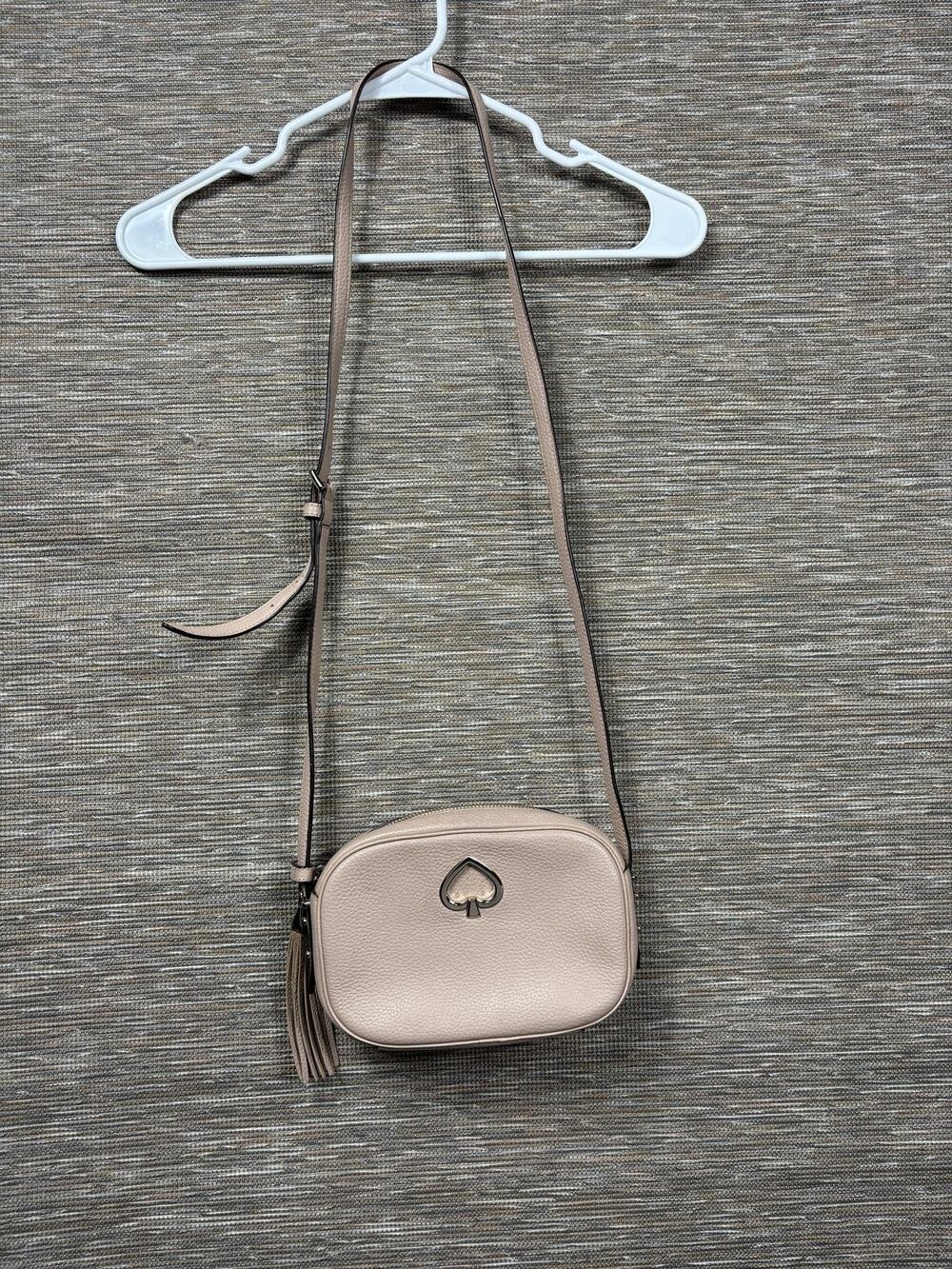 Kate Spade New York Crossbody Bag Womens Small Beige Pebbled Leather Tassel